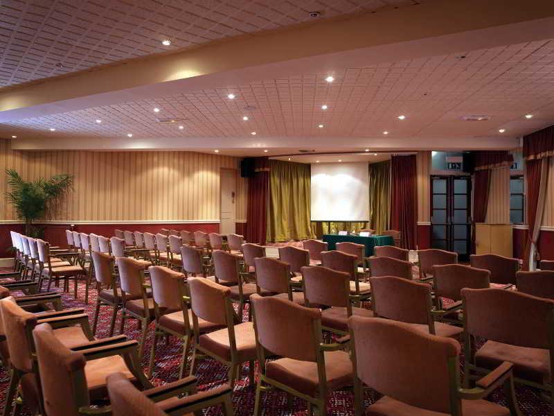 Royal Hotel Scarborough Exterior photo